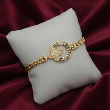 Classic Clover Four Leaves Bracelet in Gold finish, with cubic zirconia stone on stones