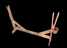 Stringing horse