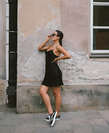 8 Dress-and-Sneaker Outfits That Are So Pretty