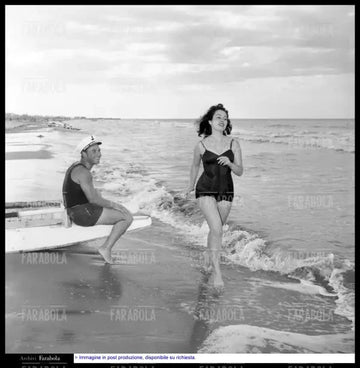 Estate a Rimini, 1954 - Farabola Immagine digitale