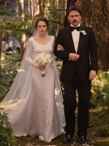 Bella Swan's “Twilight” Wedding Dress: A Look Back at the Iconic Carolina Herrera Gown