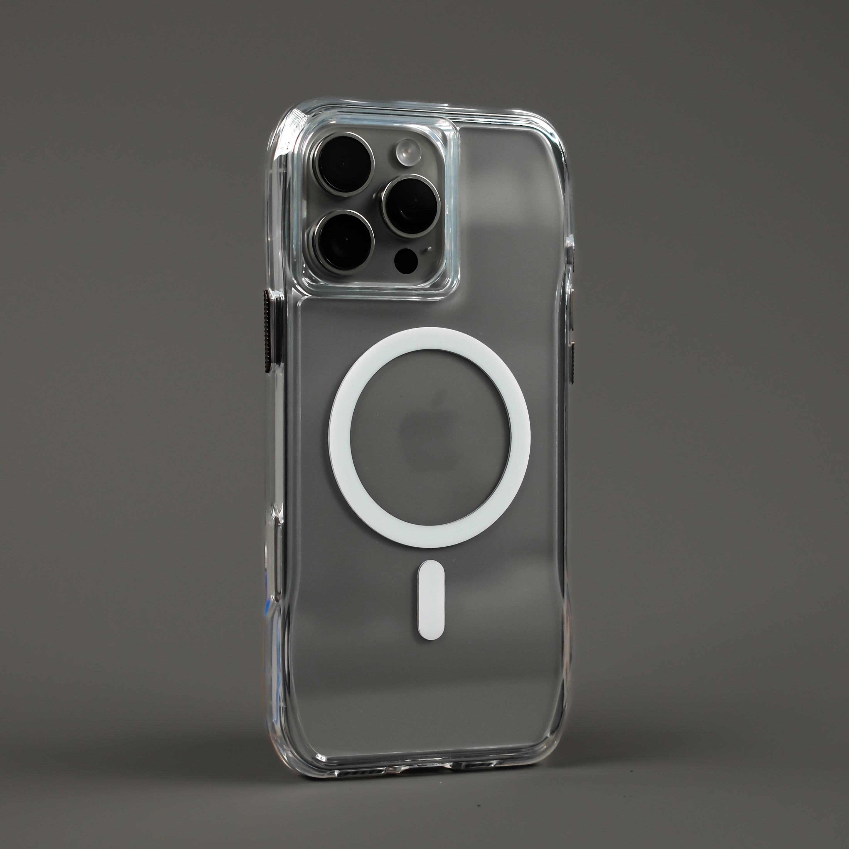 iPhone 16 Pro MAX and iPhone 16 PRO Qcaze MIRAGE - the ultimate clear phone case