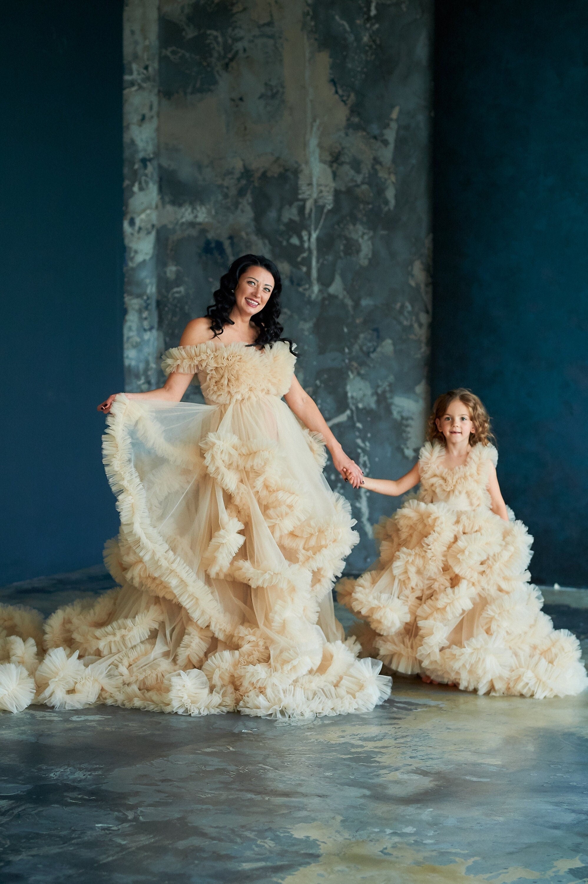 Beige Mommy and me dress, Mommy and me dress photoshoot, Mother daughter matching dress, Mommy and me dresses