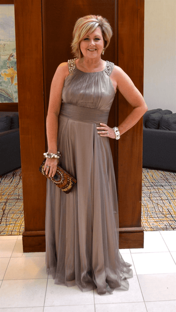 Chic and Affordable Mother of the Bride Dresses for Petites