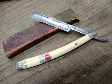 Vtg Red Point 684 Straight Razor Utica Knife & Razor Co Solingen Germany Ornate!