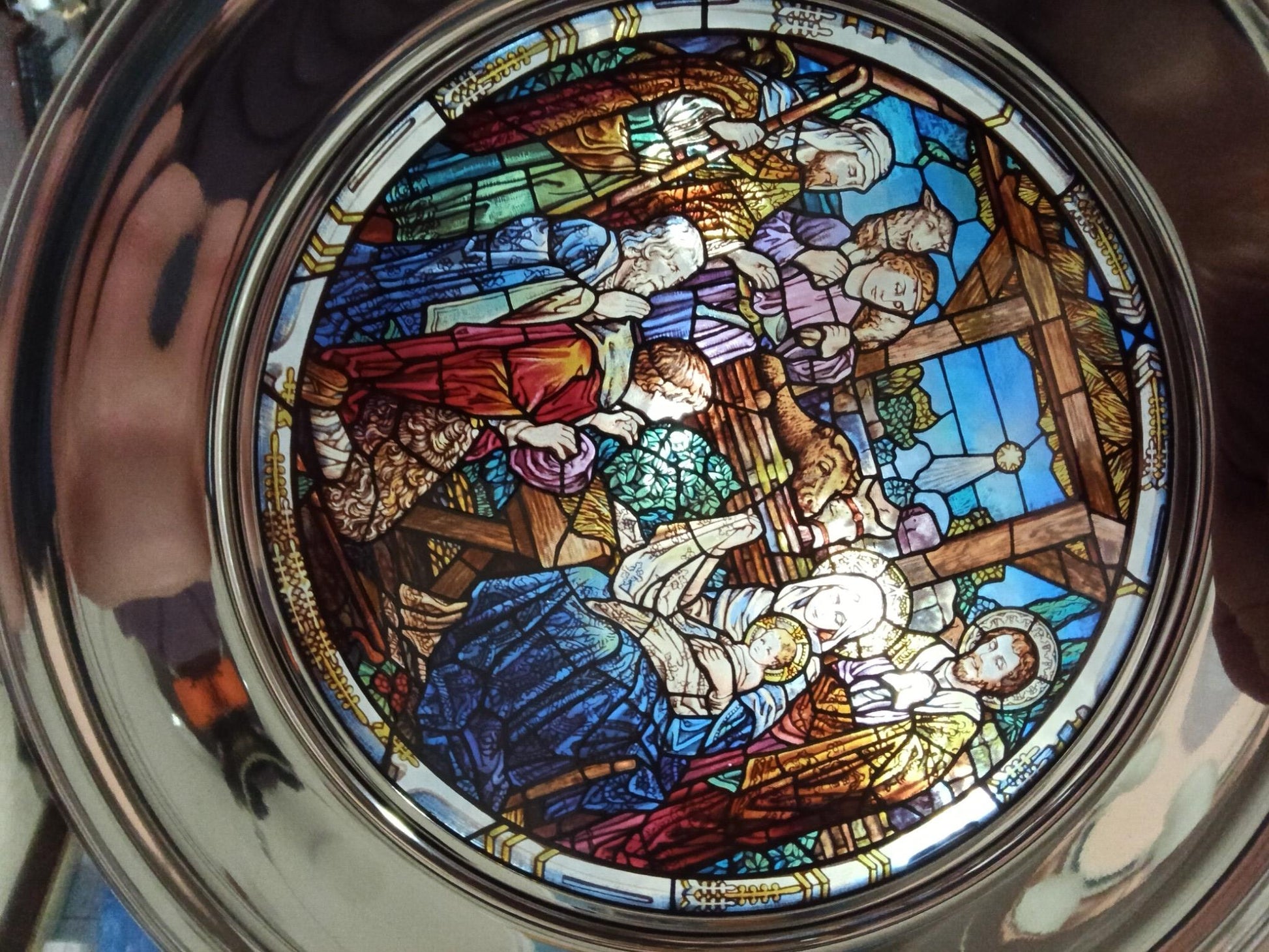 Vtg Historical Society 1988 Stained Glass Christmas Plate The Adoration w/ Light