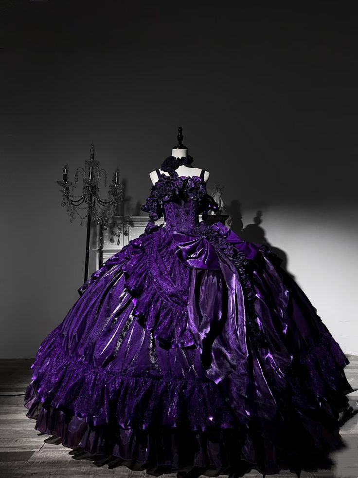 Luxurious And Exquisite Long Ball Gown
