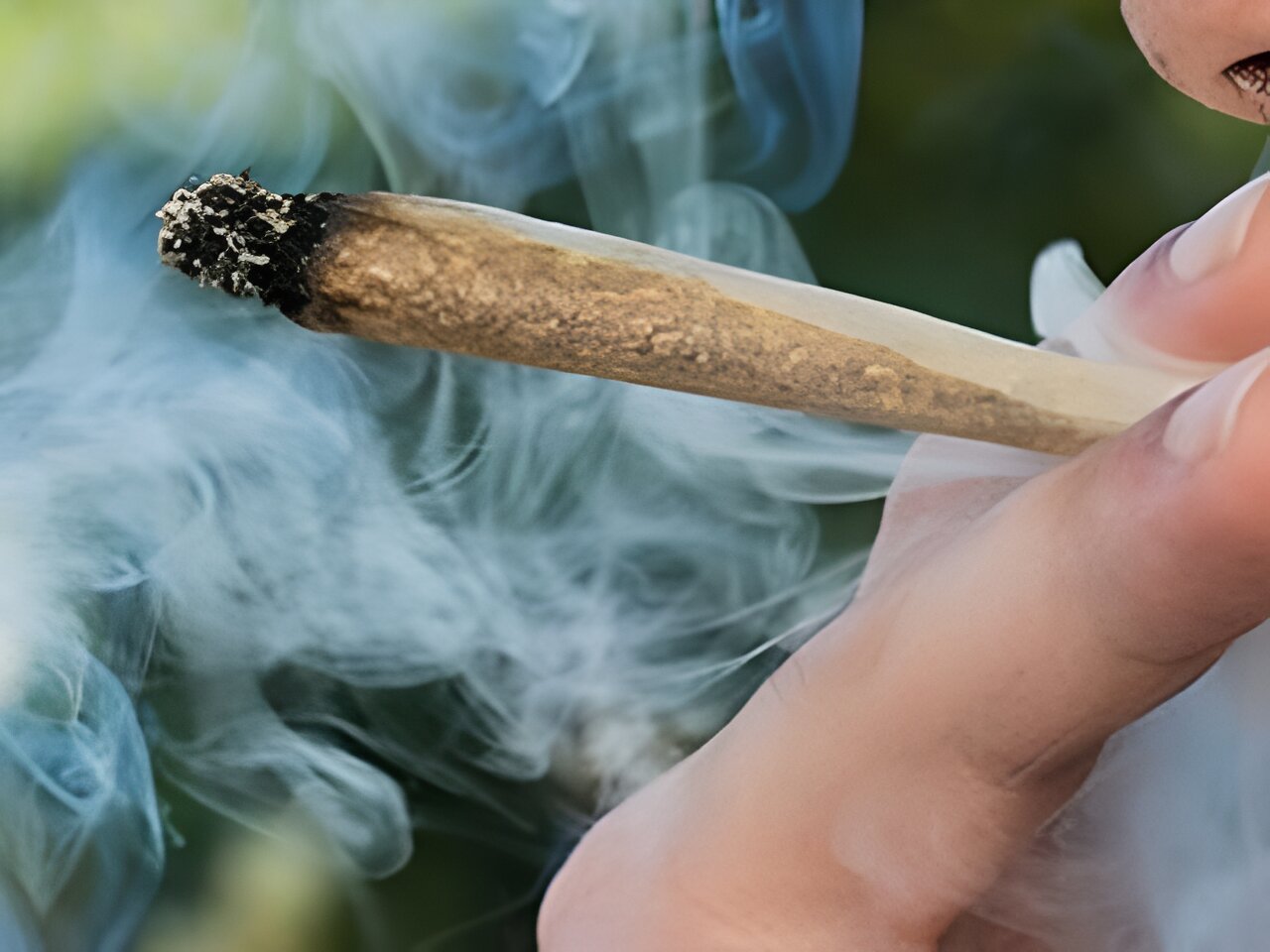 More Americans than ever believe marijuana smoke is safer than cigarette smoke, but they're wrong