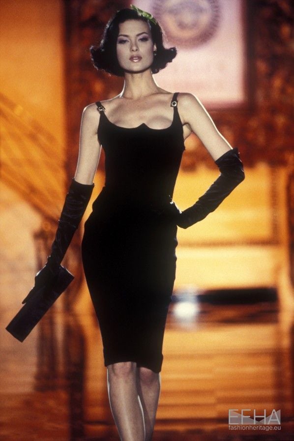 My favorite Shalom Harlow runway looks : r/whatthefrockk