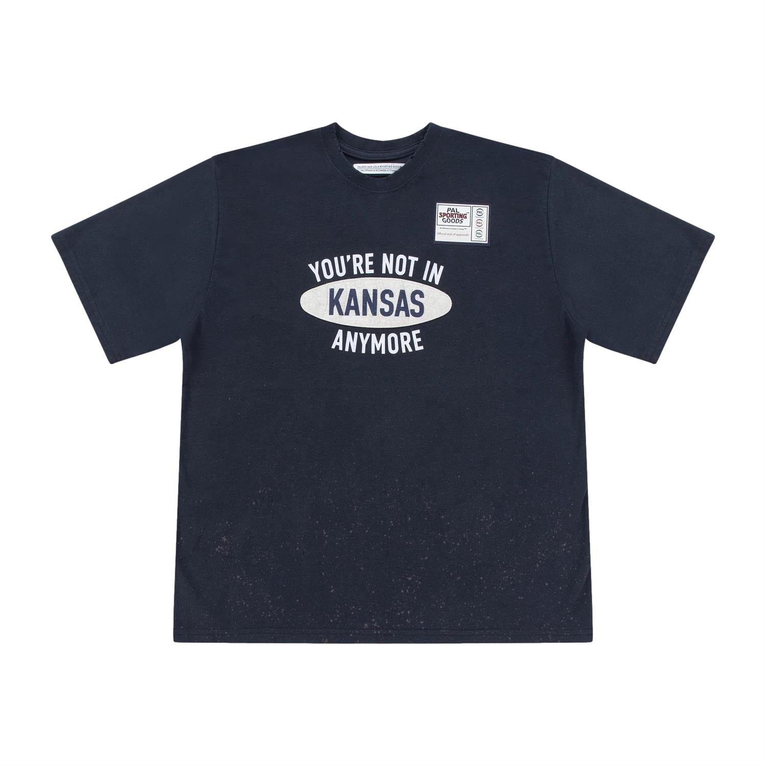 Navy PAL Kansas T-skjorte vist fra front med rund hals og PAL-logo, myk bomullsforsterkning, casual klesstil.