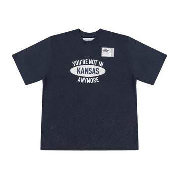 Navy PAL Kansas T-skjorte vist fra front med rund hals og PAL-logo, myk bomullsforsterkning, casual klesstil.
