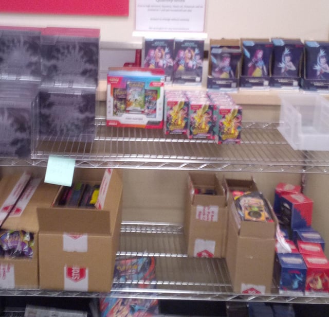 Saturday morning restock at my local Target and no one was in line : r/ pokemoncards