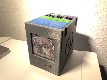 Self 3D-Designed Deckbox with a little window to showcase your favorite  card :) Feel free to critisize so i can Improve : r/yugioh