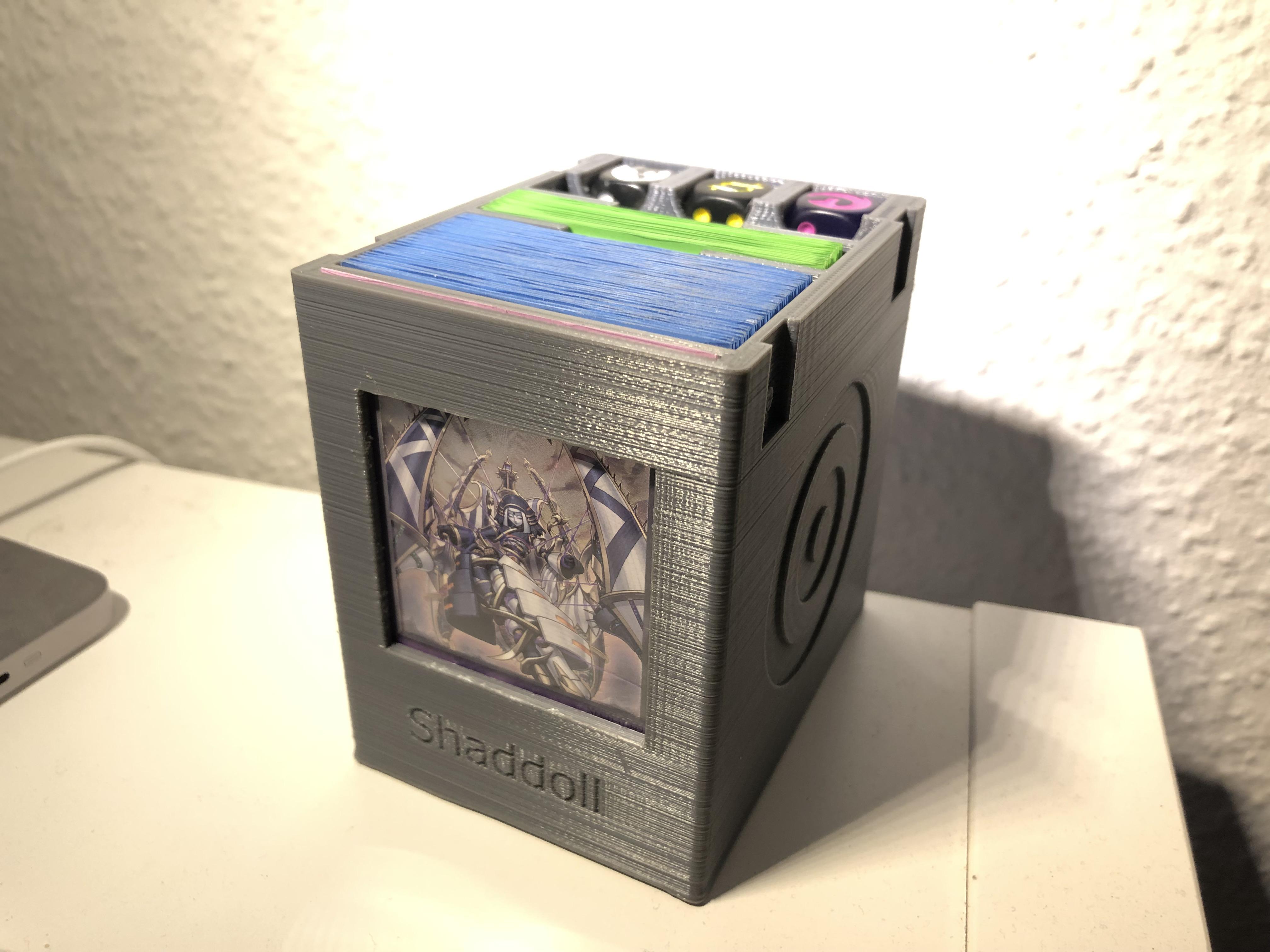 Self 3D-Designed Deckbox with a little window to showcase your favorite  card :) Feel free to critisize so i can Improve : r/yugioh